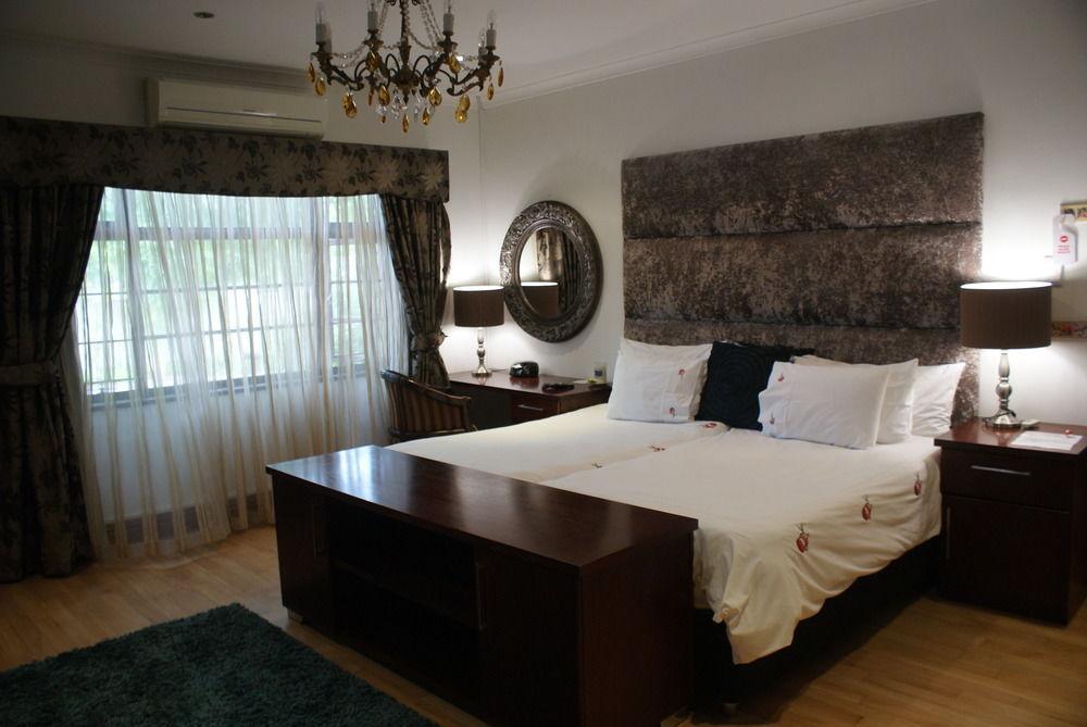 51 On Forest Drive Cape Town Dış mekan fotoğraf